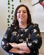 Isabelle Champagne, intervenante responsable des services aux membres Isabelle Champagne, intervenante responsable des services aux membres